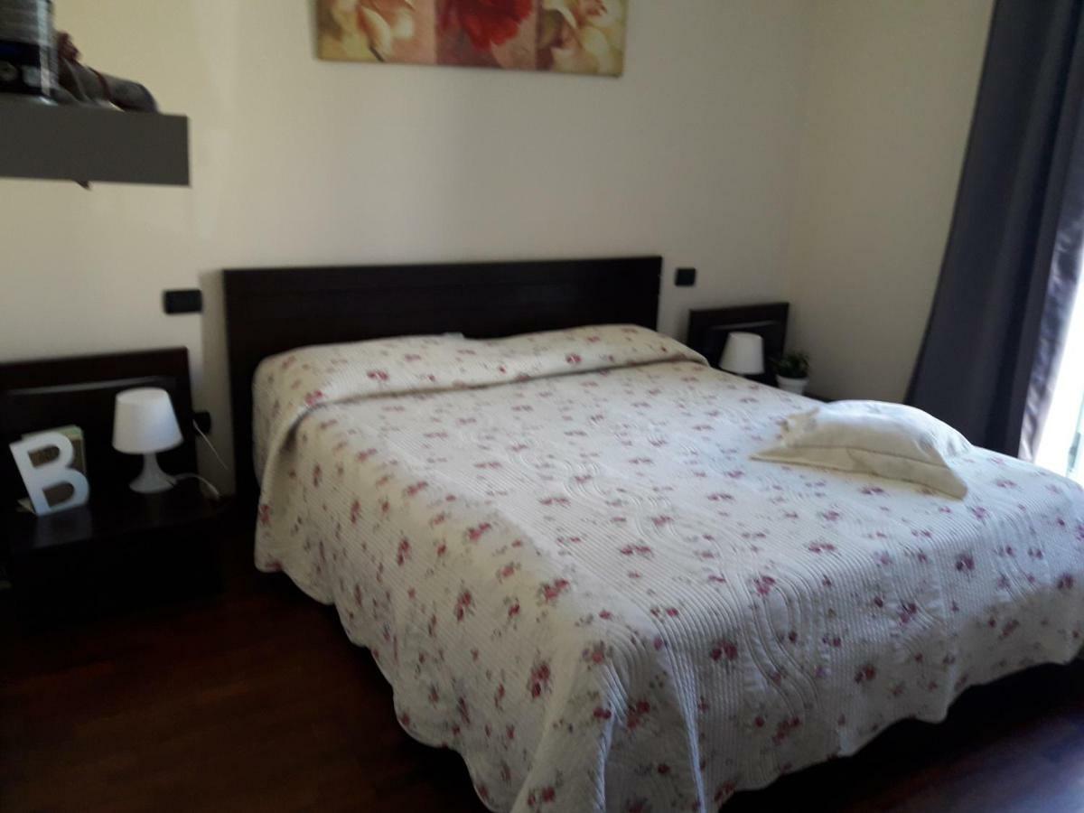 Palazzina Mary Apartment Lucca Bagian luar foto